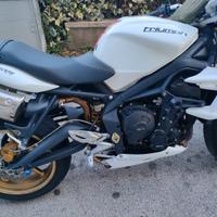 Triumph street triple 