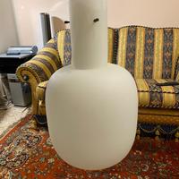 Splendido lampadario in vetro opalino ‘60