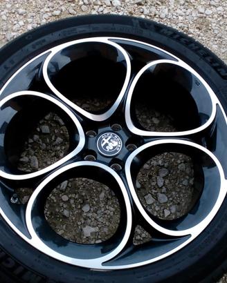 CERCHI E GOMME 20 ALFA ROMEO COD:1405