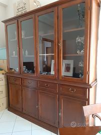 Credenza in noce a Roma 