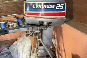 Motore fuoribordo 25cv Evinrude