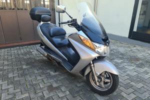 Suzuki Burgman 400