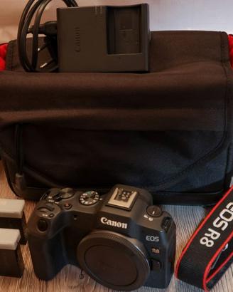 Canon EOS R8 Body