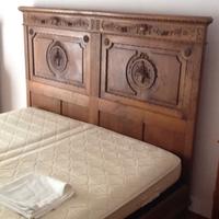 Camera in noce nazionale