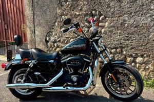 Harley davidson sportster 883
