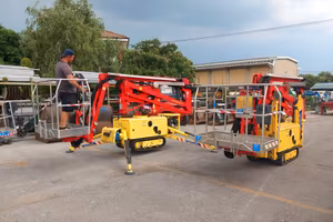 n° 1 Piattaforma aerea Ragno Octopussi 14 anno 201