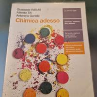 Libro "Chimica adesso della Zanichelli