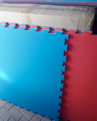 Usato Tatami spessore 2cm a incastro