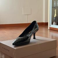 Scarpe eleganti da donn — Albano con scatola
