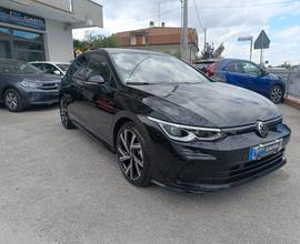 VOLKSWAGEN GOLF 1.5 eTSI 150 CV EVO ACT DSG R-Line