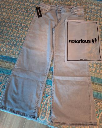Urban Notorius Brand - Taglia XL - NUOVI con carte