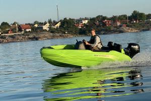 barca a motore SeaStorm 12 nuova
