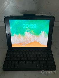 Tastiera Logitech Slim Folio per Ipad