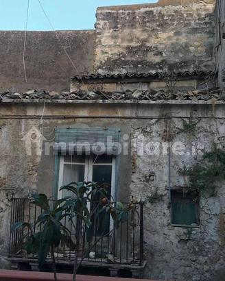Edificio indipendente centro storico