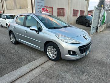 Peugeot 207 1.4 8V 75CV 5p. Energie
