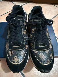 Scarpe guess