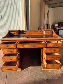 Scrivania originale metà ‘800 in legno massello