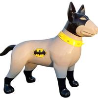 Statua bull terrier moderna batman in resina