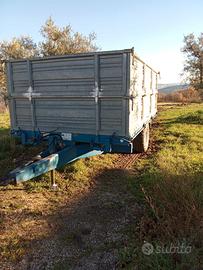 Rimorchio agricolo cassone ribaltabile