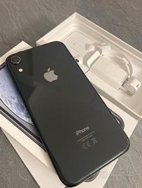 iPhone XR pari al NUOVO