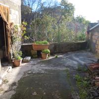 SEMINDIPENDENTE 93 mq con cortile 30 mq