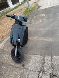 zip piaggio