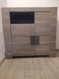 CREDENZA CON DUE ANTE