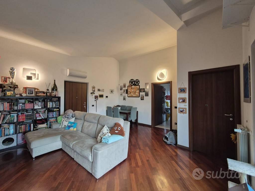 Apartment in Cesano Boscone, Rione La Corte, Milano - Altro