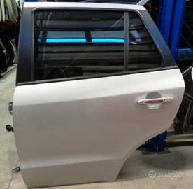 PORTA POSTERIORE SINISTRA PER SANTA FE 5 2011