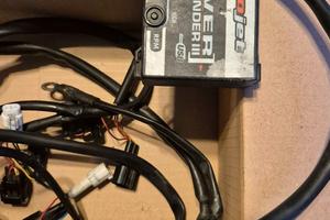 DynoJet POWER COMMANDER 3 USB PLUG&PLAY