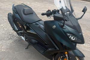 Yamaha TMAX 560 Tech MAX
