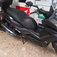 Kymco downtown 350