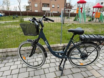 Bicicletta elettrica E-bike Vivobike VM26 usata