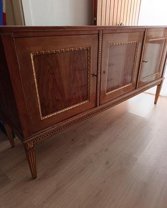 Credenza