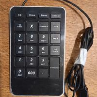 TASTIERINO NUMERICO CABLATO USB PER CASSA O PC