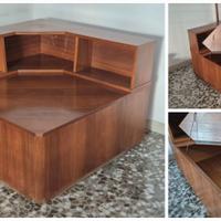 Mobile angolare in legno massello