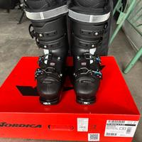 Scarponi da sci Nordica