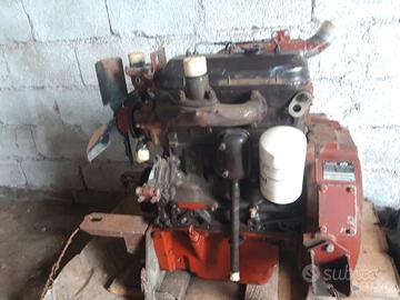 Motore trattore fiat-new holland 60-75 cingolato 