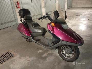 HONDA CN 250