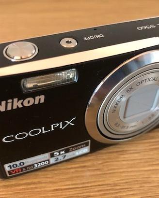 NIKON COOLPIX S560 CCD 10 Megapixels AS NEW