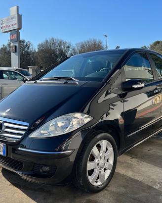 MERCEDES-BENZ A 180 CDI Elegance *CATENA ROTTA