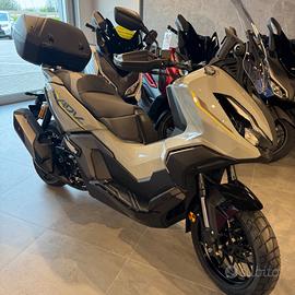 Honda ADV 350 Special Edition Smart Top Box 2026