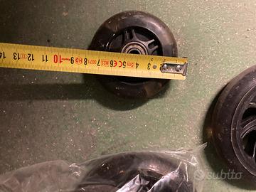 4 ruote monopattino con luci