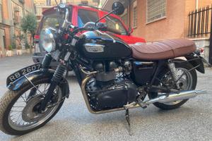 Triumph Bonneville - 2005