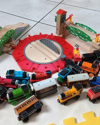 pista legno trenino thomas