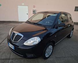 Lancia Ypsilon 1.2 Argento