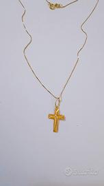 Collana con croce fantasia in oro 18kt 750
