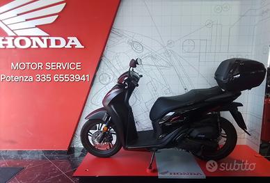 Honda SH 150 - anno 2015 - km 509 - Come nuova -