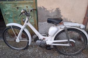 Innocenti Lambretta 48 “Lambrettino del Prete”