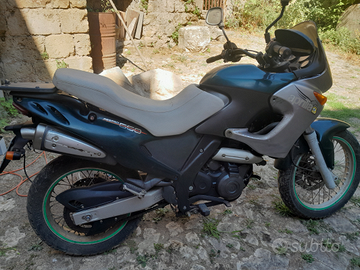 Aprilia pegaso650